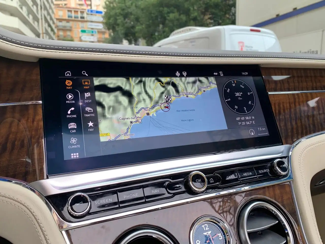 Bentley Continental GTC W12