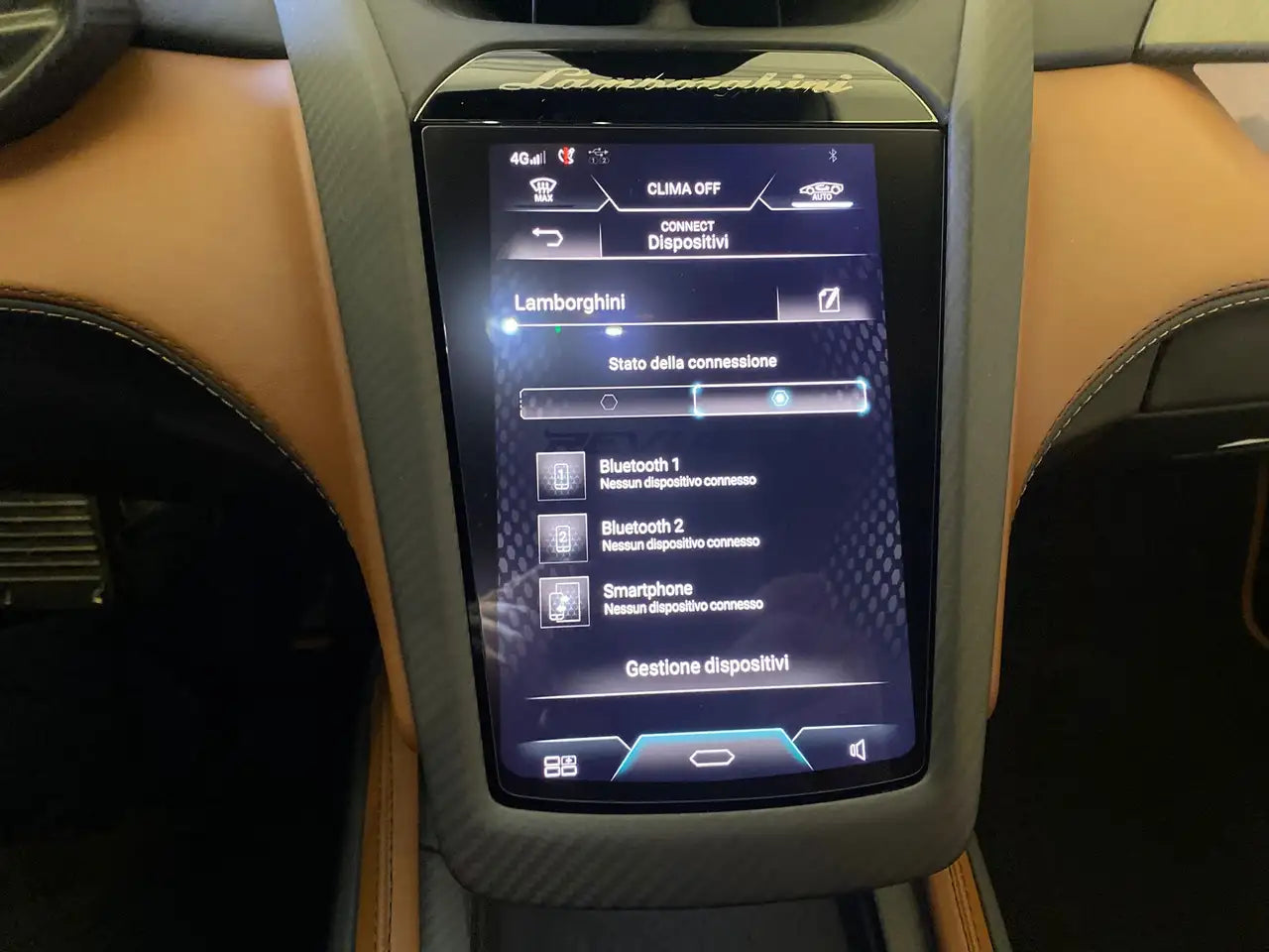 Lamborghini Revuelto – 2024