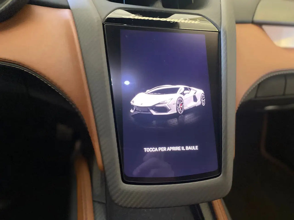 Lamborghini Revuelto – 2024