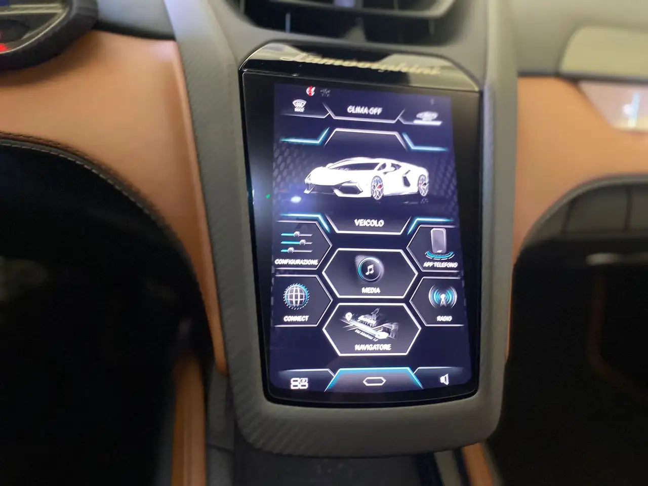 Lamborghini Revuelto – 2024