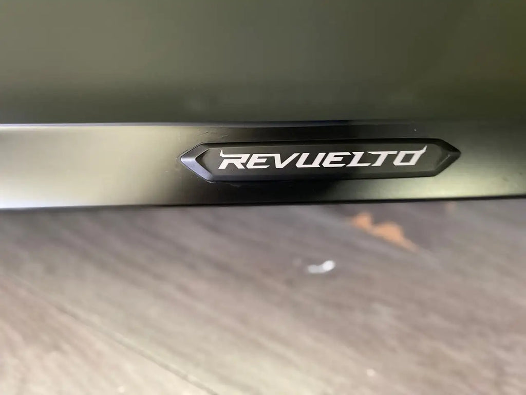 Lamborghini Revuelto – 2024