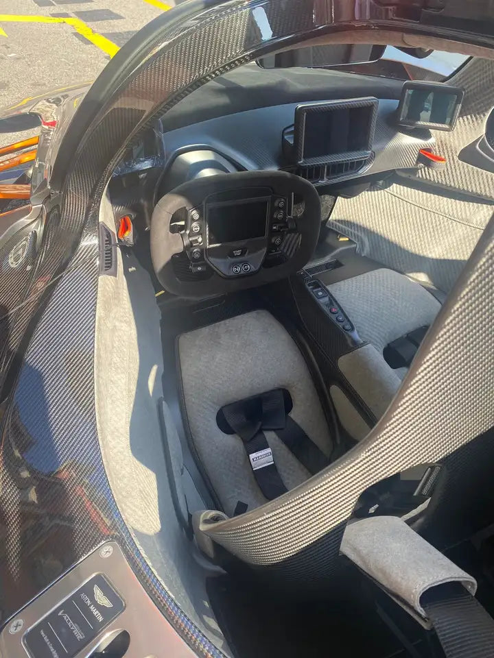 Aston Martin Valkyrie – 2024