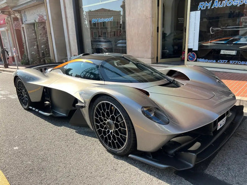 Aston Martin Valkyrie – 2024