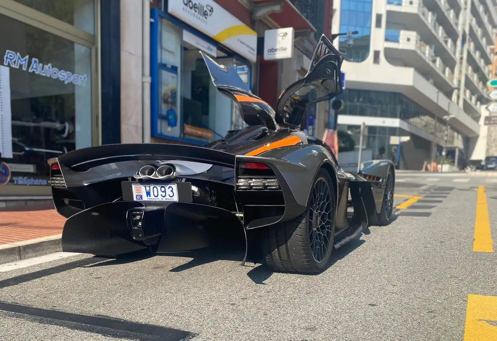 Aston Martin Valkyrie – 2024