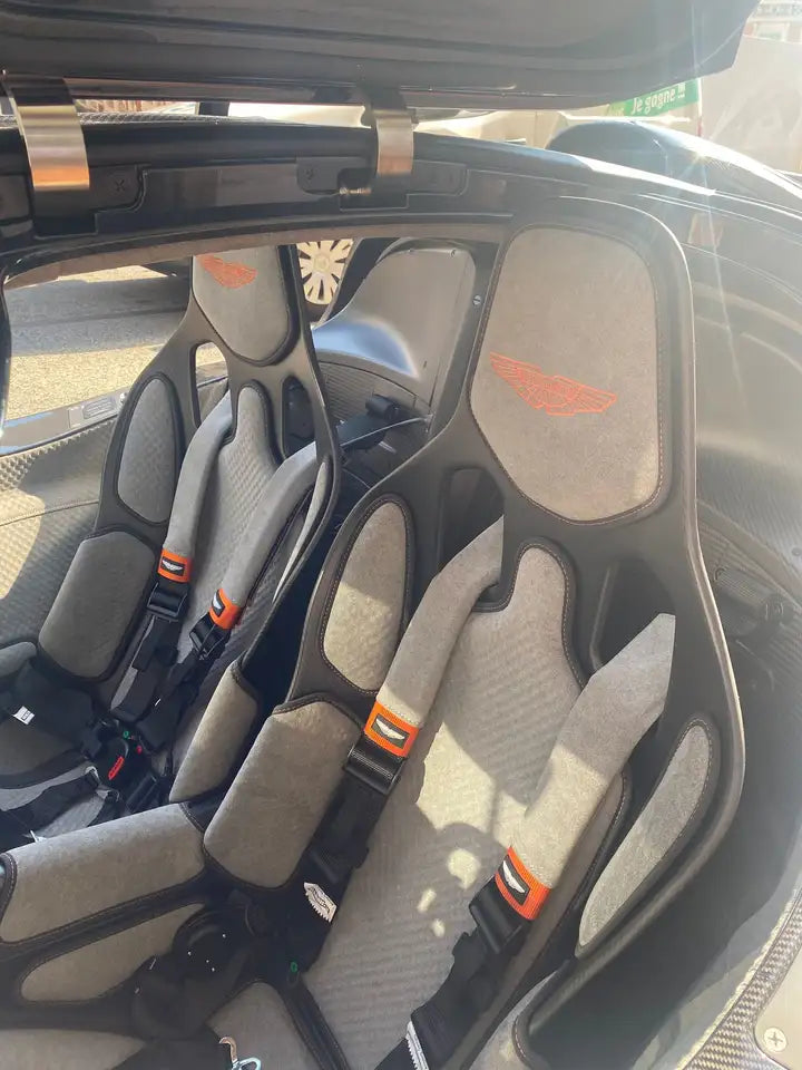 Aston Martin Valkyrie – 2024