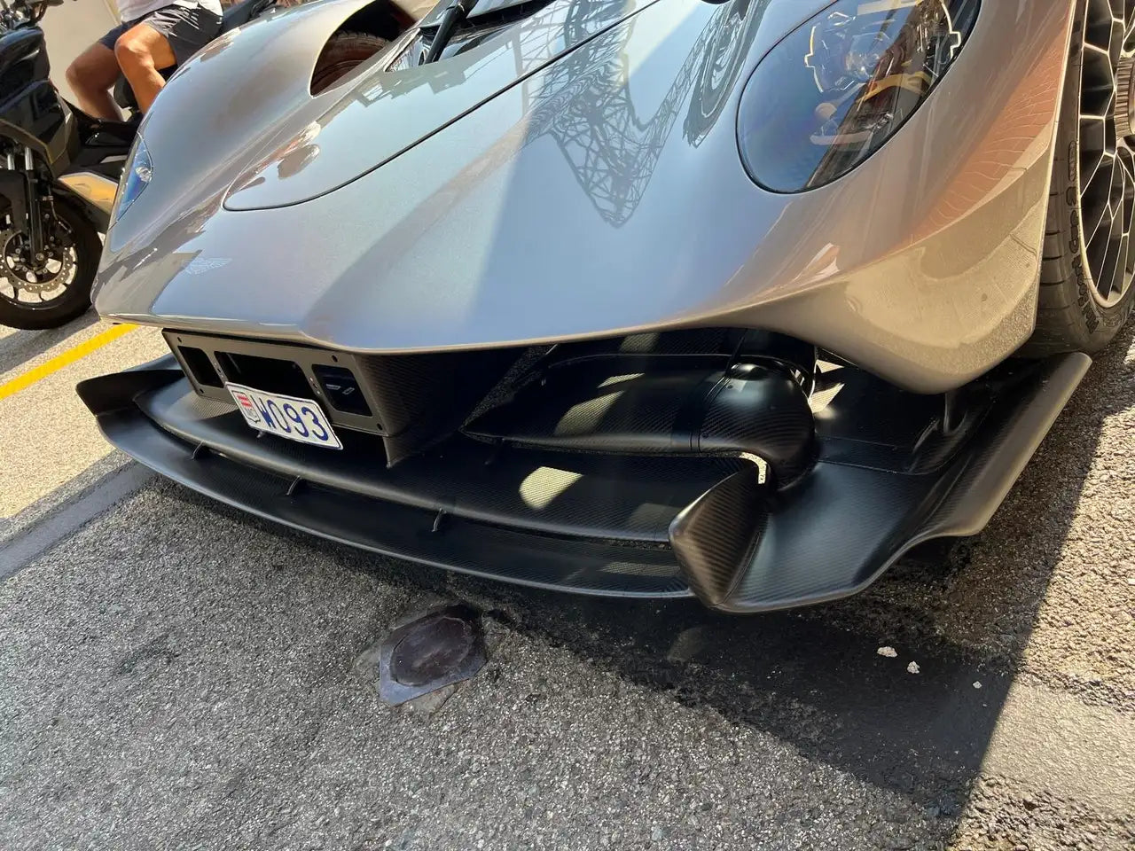 Aston Martin Valkyrie – 2024