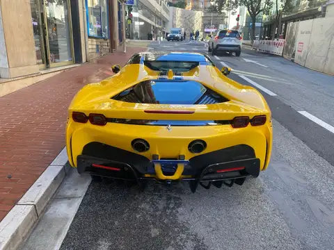 Ferrari SF90 Spider
 SF90 Spider 4.0