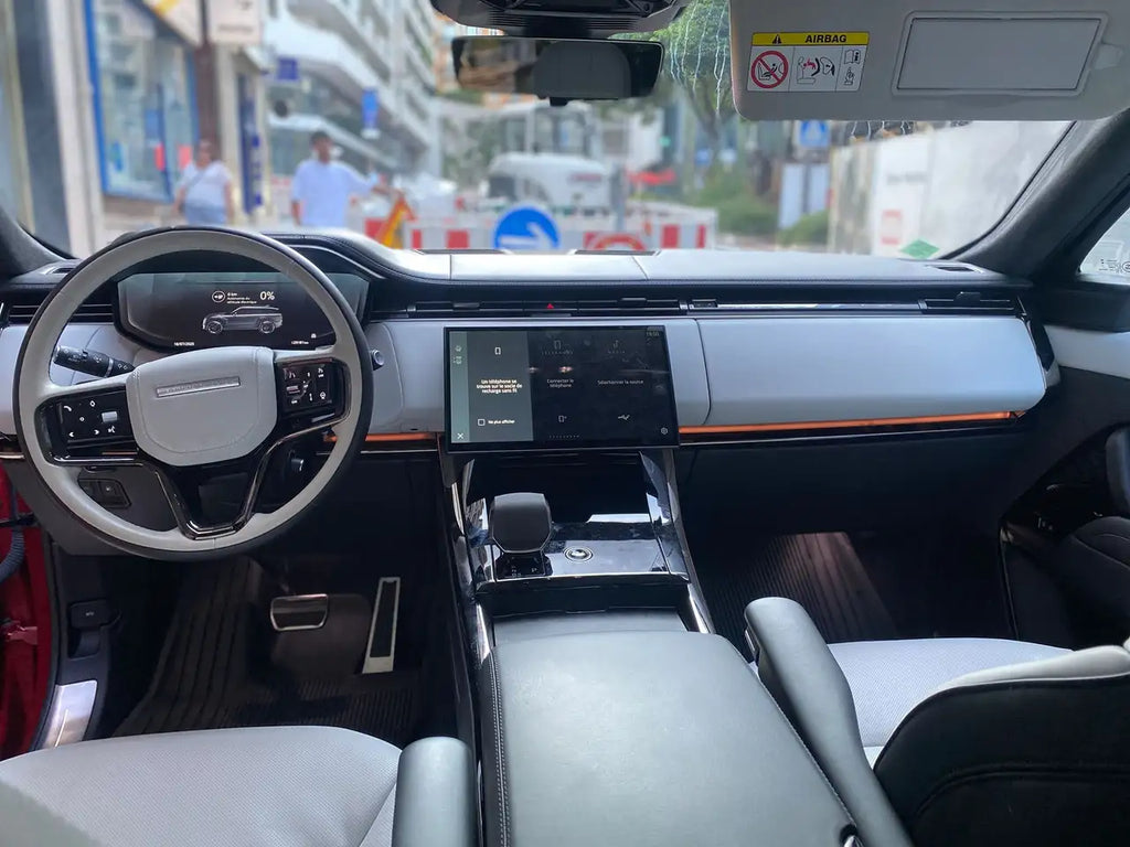 Land Rover Range Rover Sport P550e Autobiography – 2023