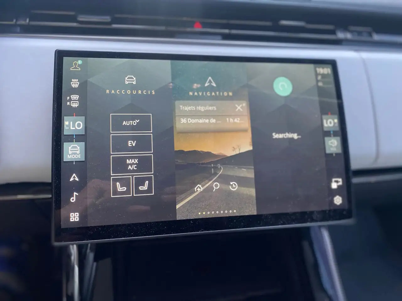 Land Rover Range Rover Sport P550e Autobiography – 2023